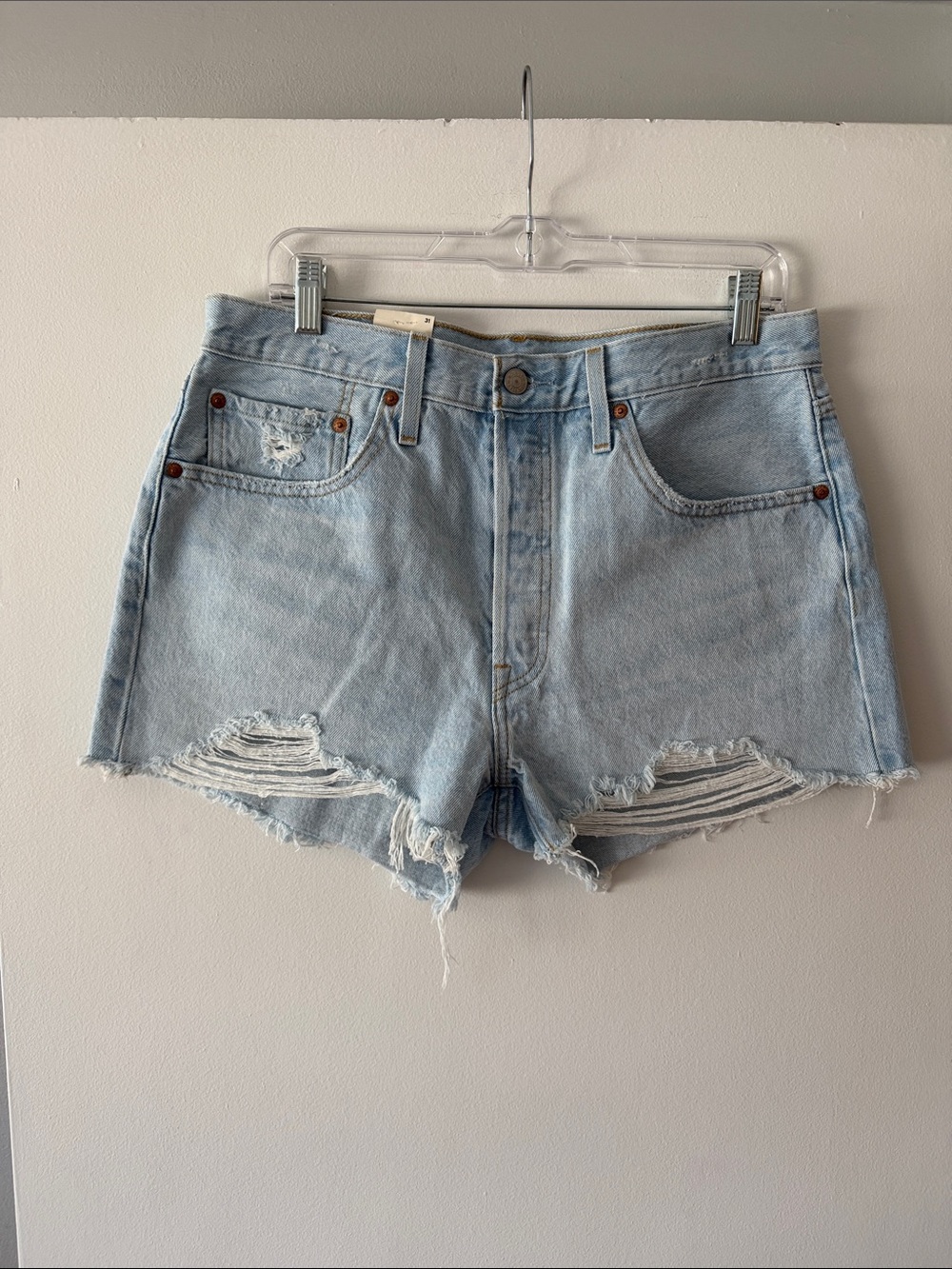 Levi’s Premium 501 High Rise Distressed Denim Shorts Light Wash Jorts size 31